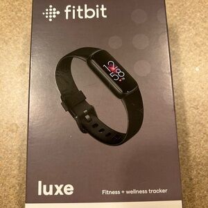 Fitbit Luxe Fitness Tracker - Black